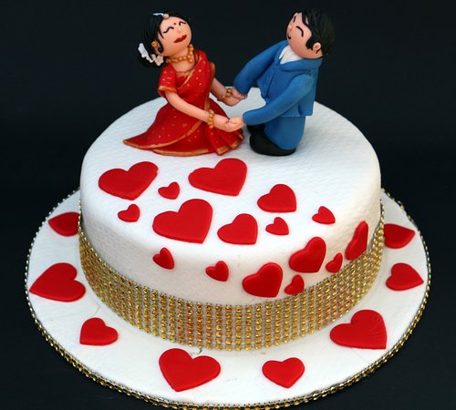 Romantic Couple cake Topper to Celebrate a New Startup of Life With His/Her  Love Cake Topper…