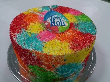 holi cake