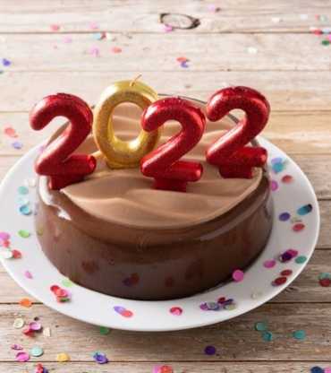 2022 New Year Chocolate Cake