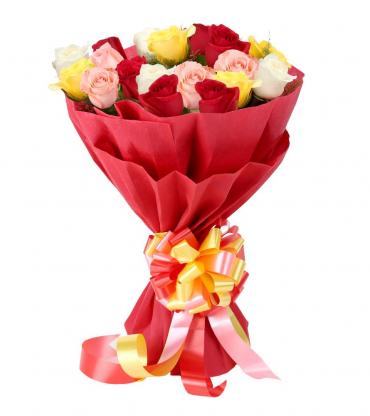 Shine-Love-18-Mixed-Rose-Bunch