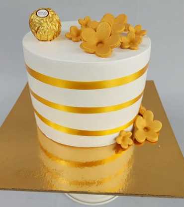 Cute Butterscotch Cake