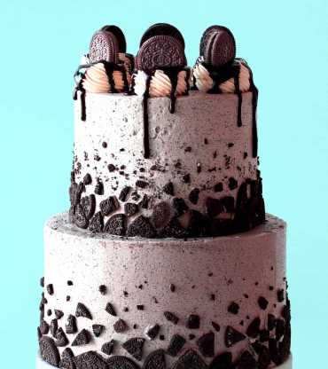 Double Stack Cookies And  Cream Cake