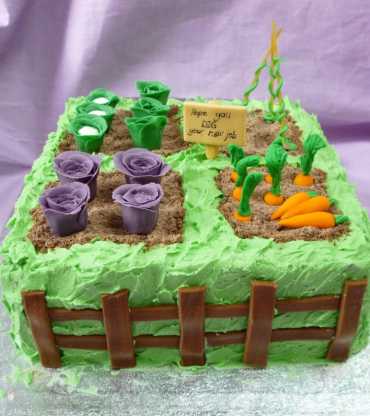 Farewell-gardening-allotment-cake