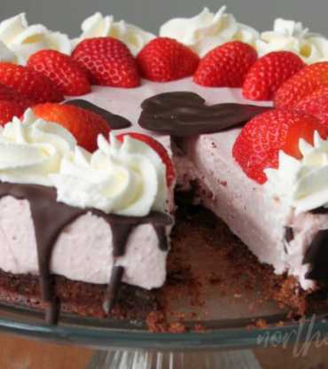  Low Carb Strawberry Cheese Cake