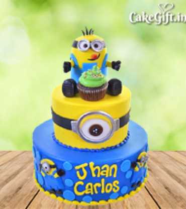 Minions Fondant Cake