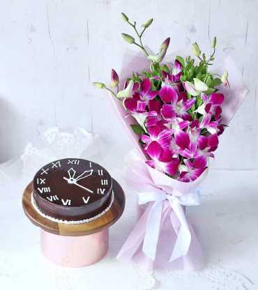 Orchids-with-Half-Kg-Chocolate-Cake