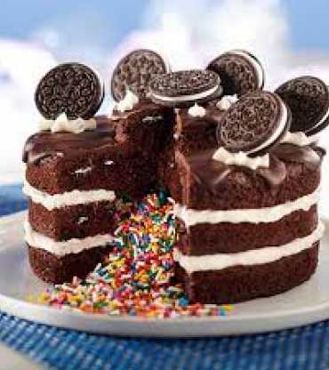 Oreo Surprise Cake