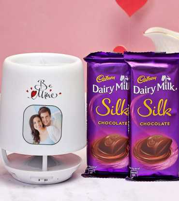 Personalized Pen Stand Speaker with Dairy Milk Silk