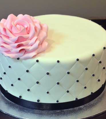 Pink Rose Cake