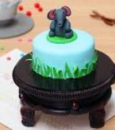 Sweet Small Elphant Cake