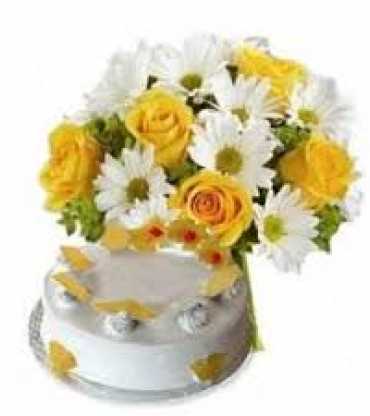 pineapple-cake-and-white-gerbera-and-yellow-roses