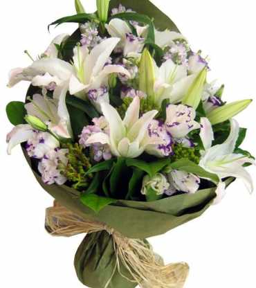 white-20lilly-20bouquet